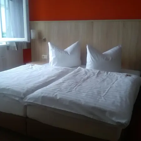 Rheinkrone 2* Koblenz (Rhineland-Palatinate)